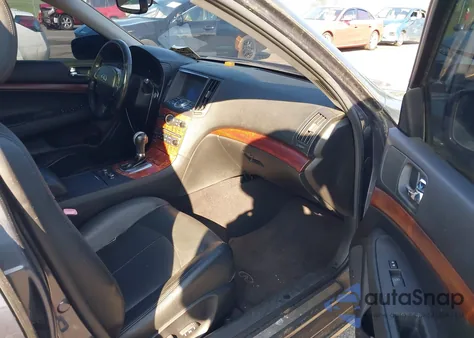 2009 Infiniti G37X z USA, uszkodzony, nr VIN JNKCV61F69M352976